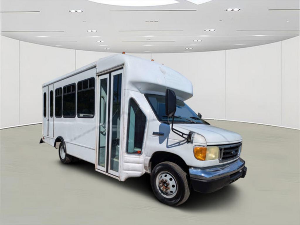 2006 Ford E-Series's photo