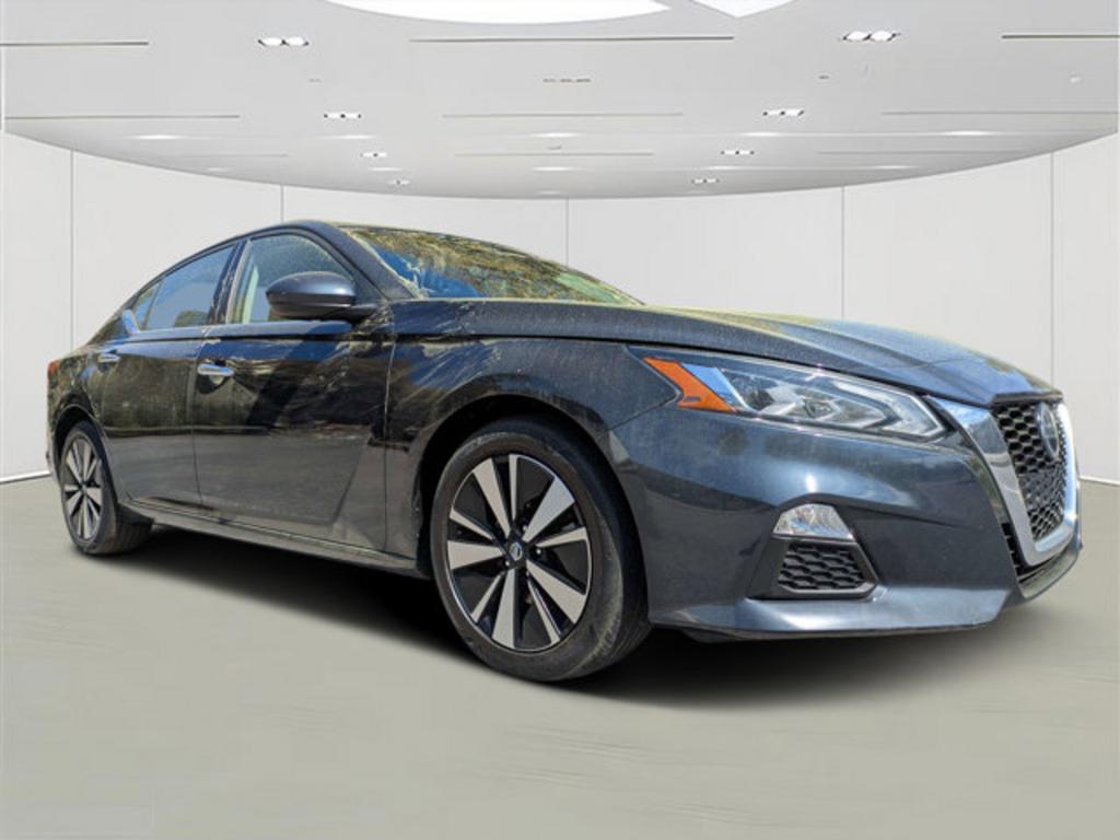 2021 Nissan Altima SV