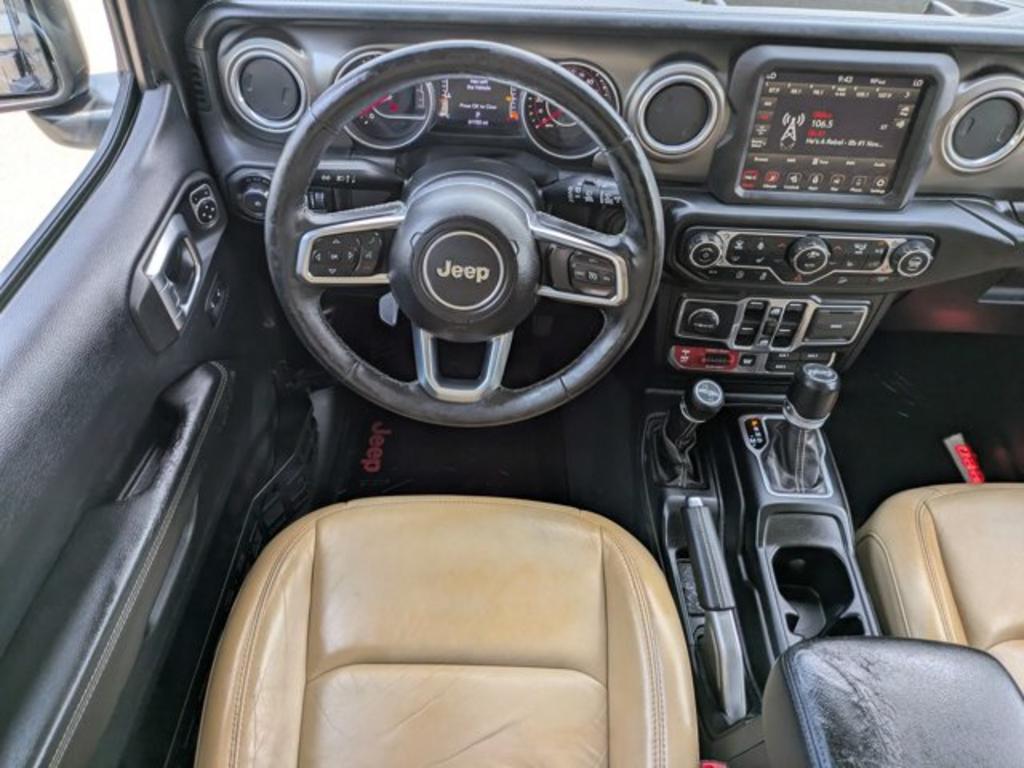 Jeep Wrangler photo 15