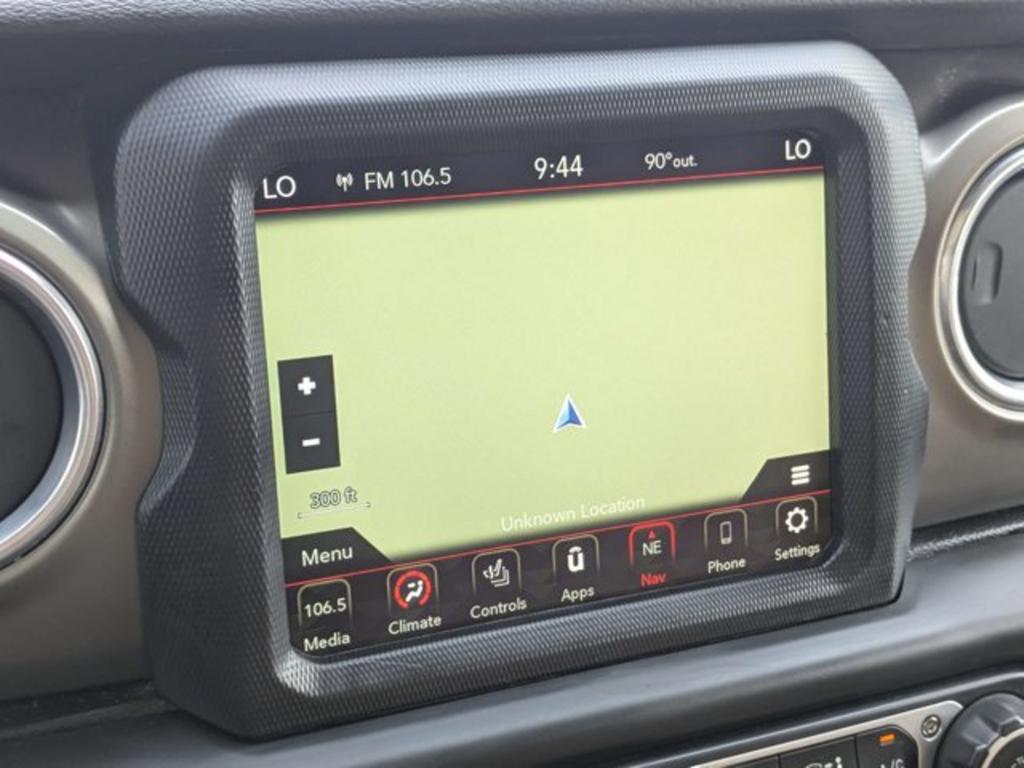 Jeep Wrangler photo 21