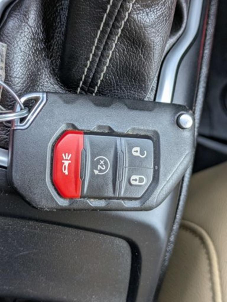 Jeep Wrangler photo 29