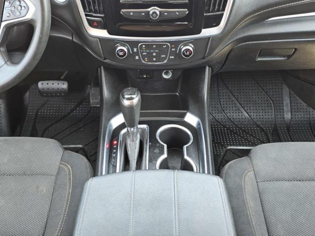 Chevrolet Traverse photo 17
