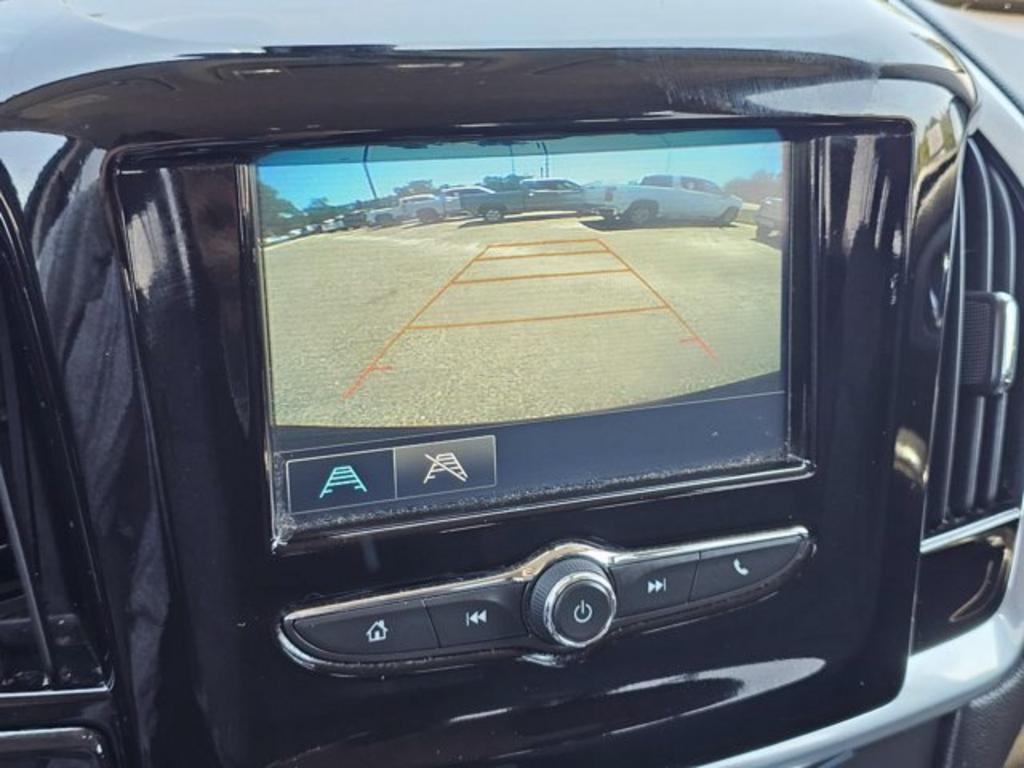 Chevrolet Traverse photo 21