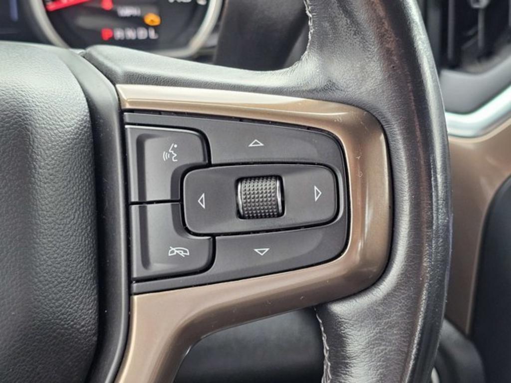 Chevrolet Silverado photo 26