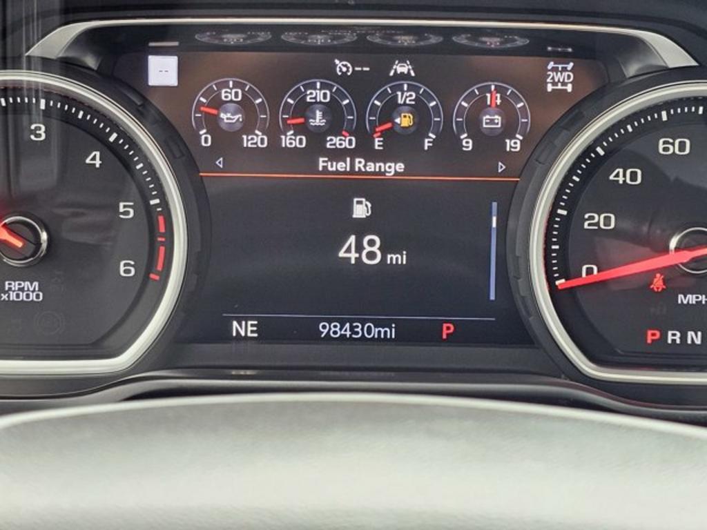 Chevrolet Silverado photo 27