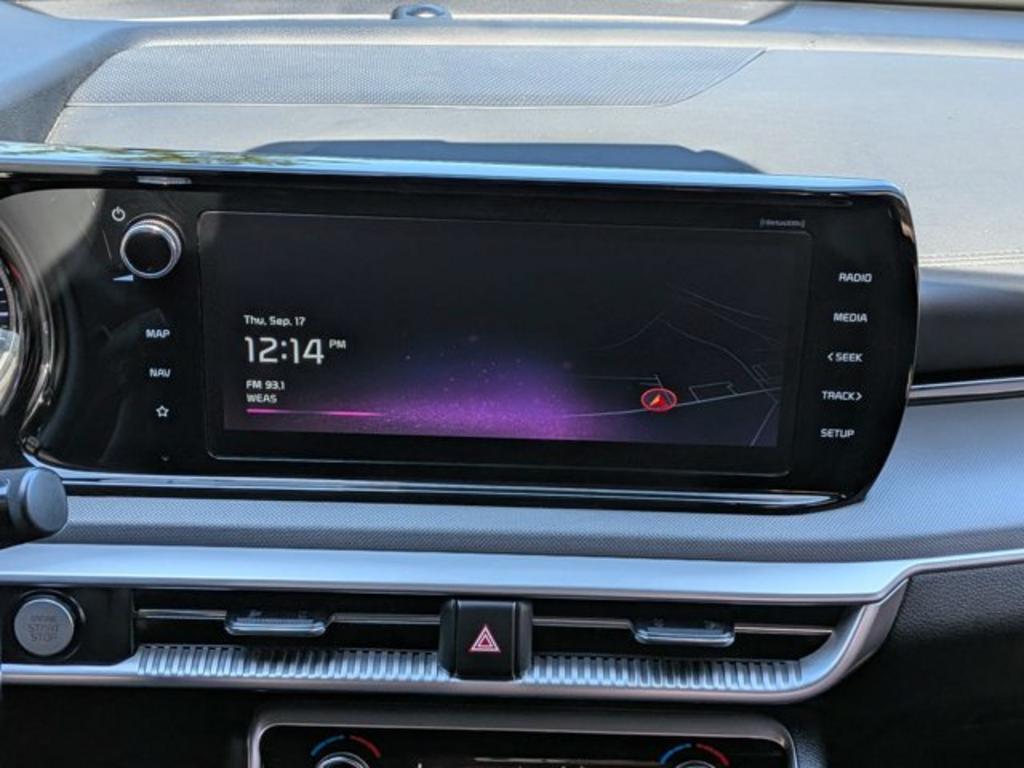 Kia K5 photo 16