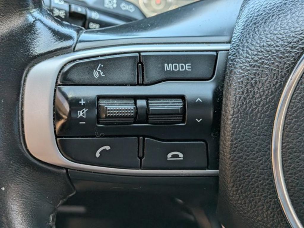 Kia K5 photo 23