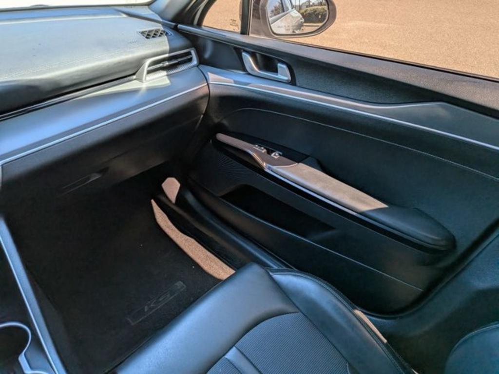 Kia K5 photo 15
