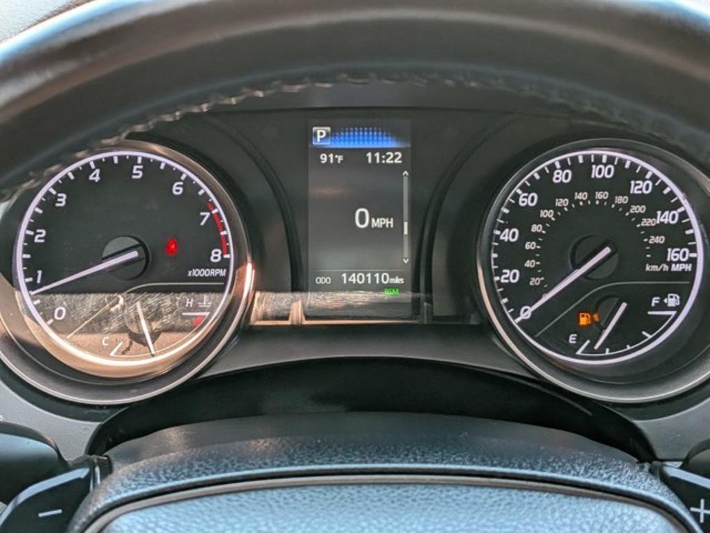Toyota Camry photo 24