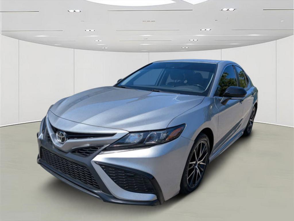 Toyota Camry photo 7