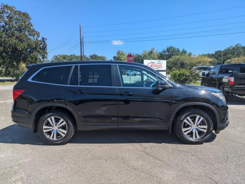 Honda Pilot photo 3