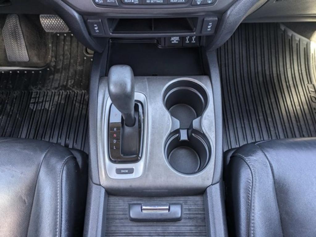 Honda Pilot photo 19