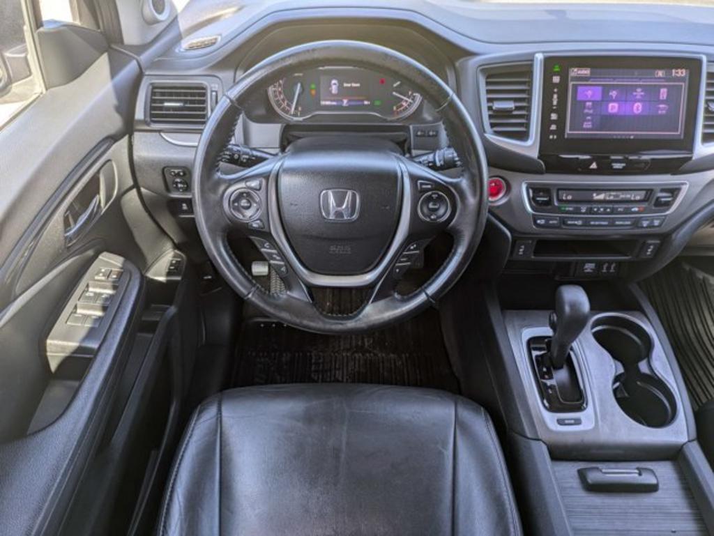 Honda Pilot photo 16