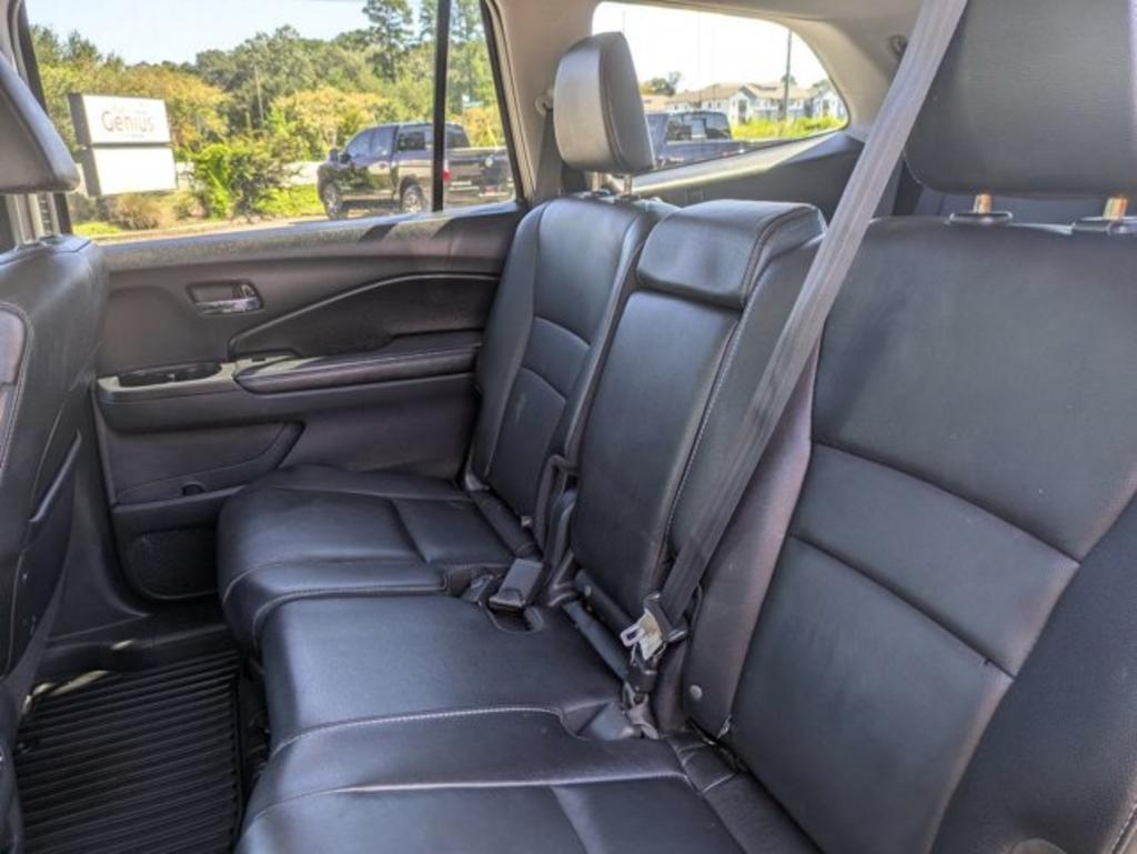 Honda Pilot photo 14